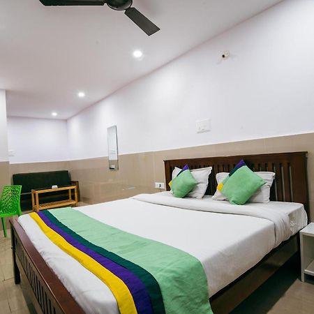 Hotel Treebo Empire Executive Premium, Hinjewadi Hinjawadi Exteriér fotografie