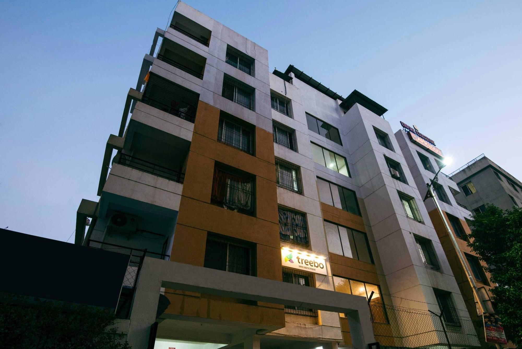 Hotel Treebo Empire Executive Premium, Hinjewadi Hinjawadi Exteriér fotografie