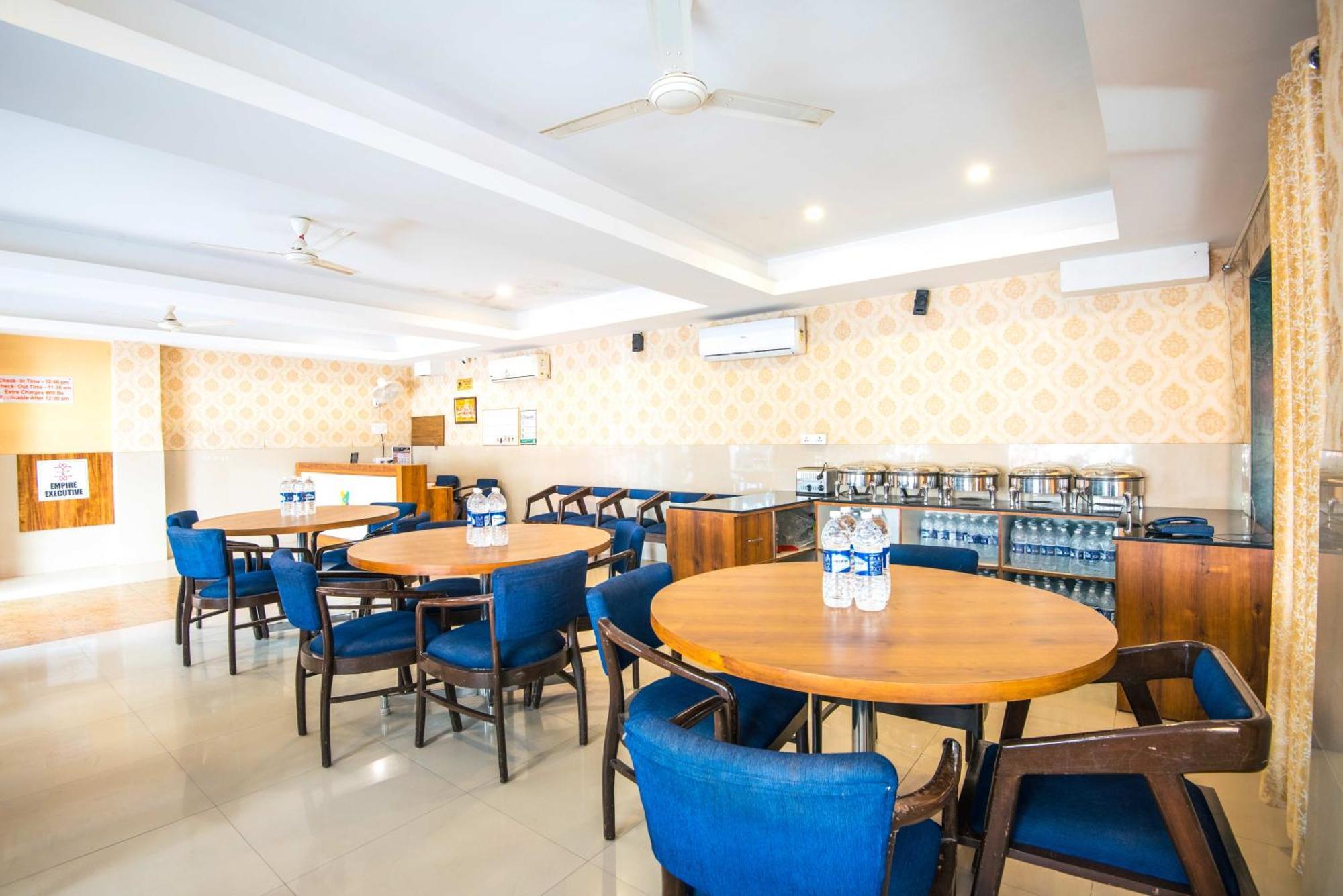 Hotel Treebo Empire Executive Premium, Hinjewadi Hinjawadi Exteriér fotografie