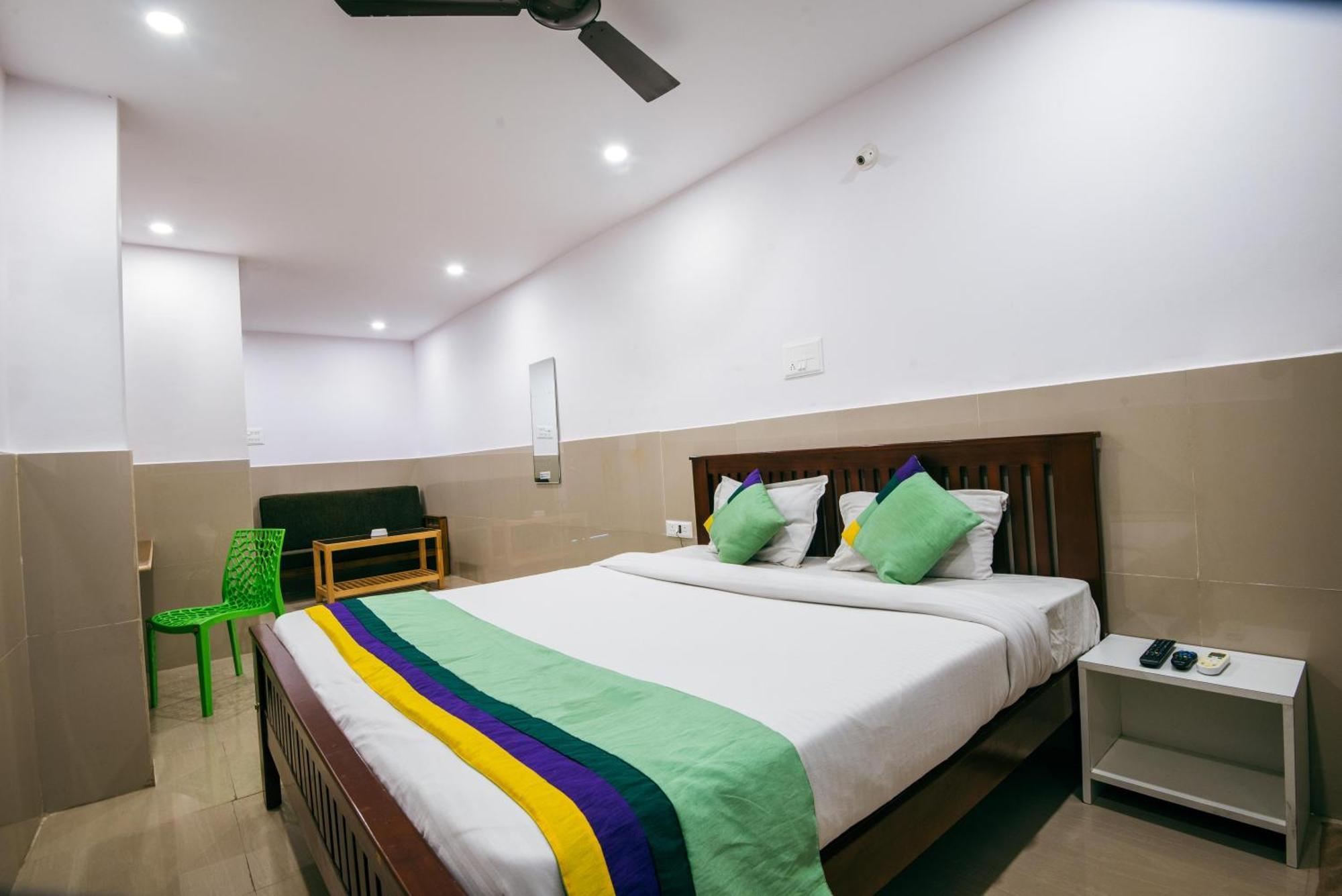 Hotel Treebo Empire Executive Premium, Hinjewadi Hinjawadi Exteriér fotografie