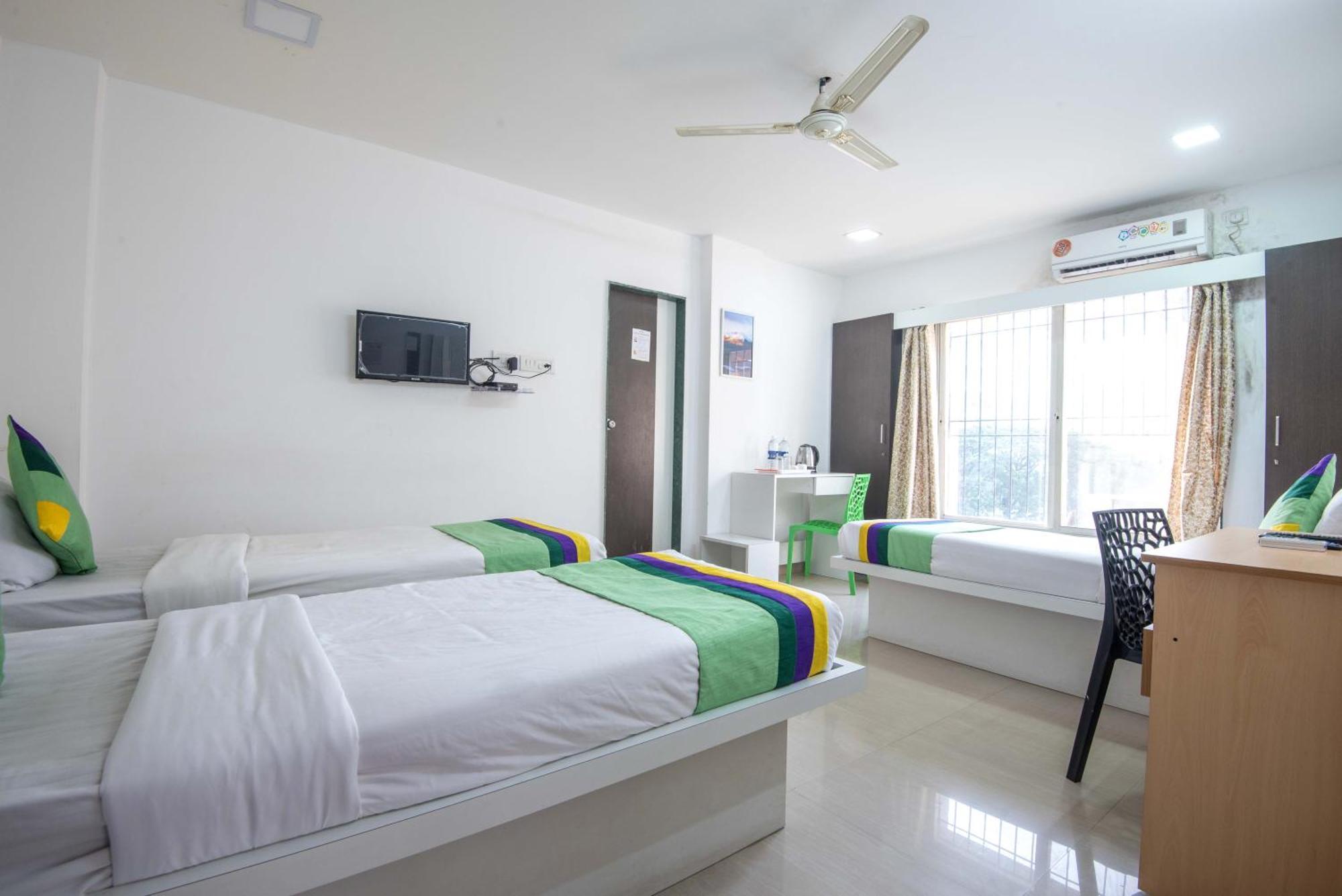Hotel Treebo Empire Executive Premium, Hinjewadi Hinjawadi Exteriér fotografie